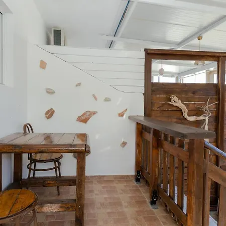 Christos And Family 3* Stegna