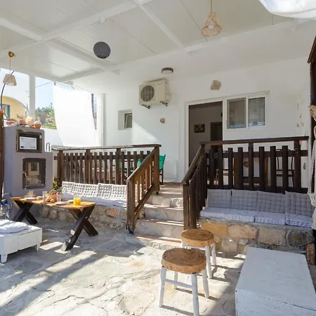 Christos And Family בית הארחה Stegna