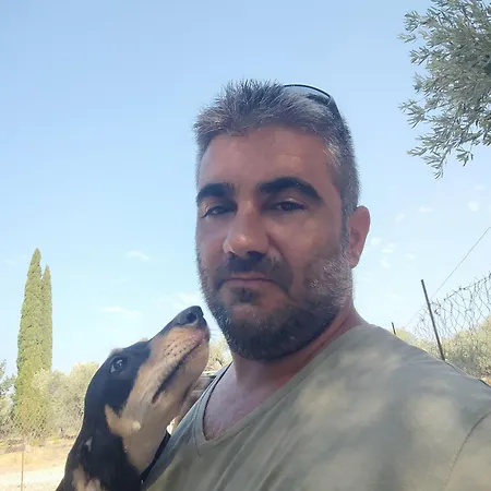 Christos And Family בית הארחה Stegna