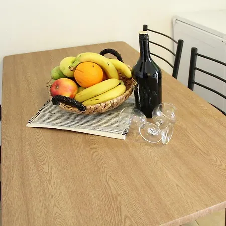 Christos And Family Casa de hóspedes 3*