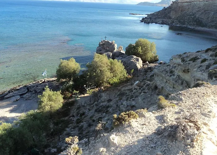 Christos Studios&family 3* Stegna